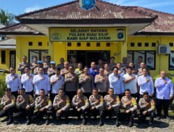 Kunjungi Polsek Riausilip, Kapolres Bangka Minta Personel Tetap Disiplin dan Profesional
