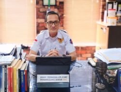 Jangan Ulangi 1998: Demokrasi Membutuhkan Kewaspadaan, Bukan Adu Domba