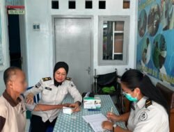Wujudkan Layanan Kesehatan Prima, Klinik Pratama Simpur Lapas Sungailiat Rutin Gelar Posyandu Bagi Warga Binaan Lansia